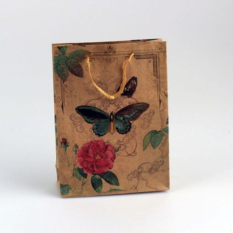 Набор из 12 подарочных пакетов "Розы и бабочки" 15х6х20см